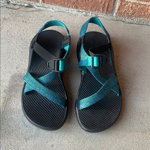 Women’s 8 Chaco Sandals